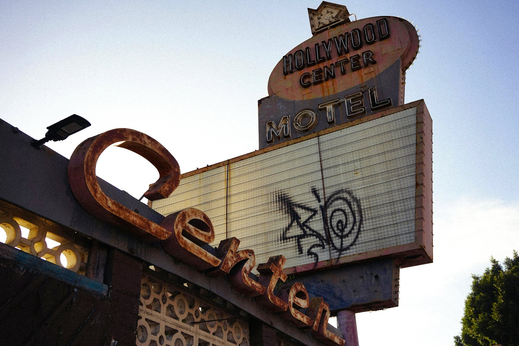 Motel